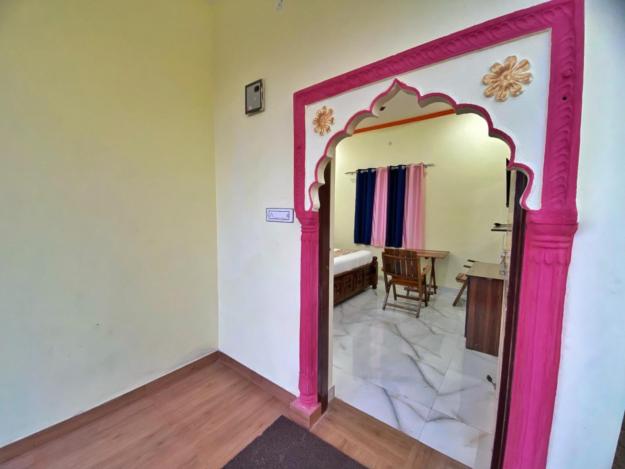 Resort The Kukas Jaipur