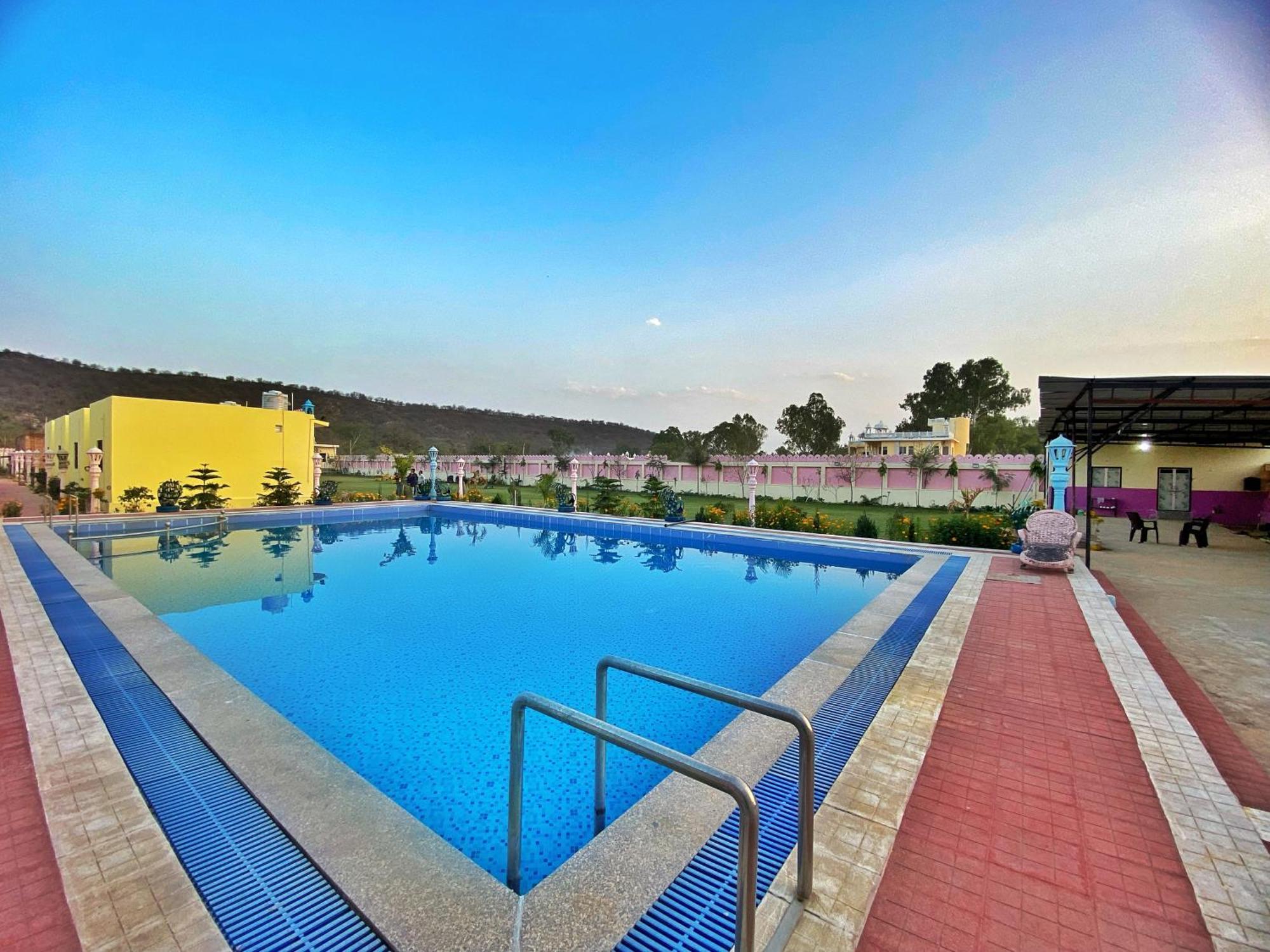 Resort The Kukas Jaipur